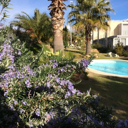 L' Escala Resort-3